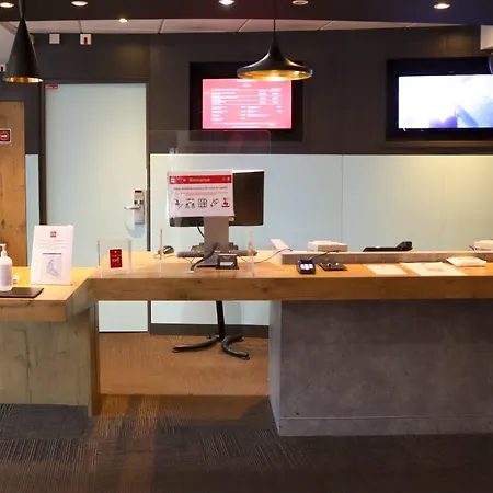 波尔多市中心圣让车站宜必思酒店 酒店